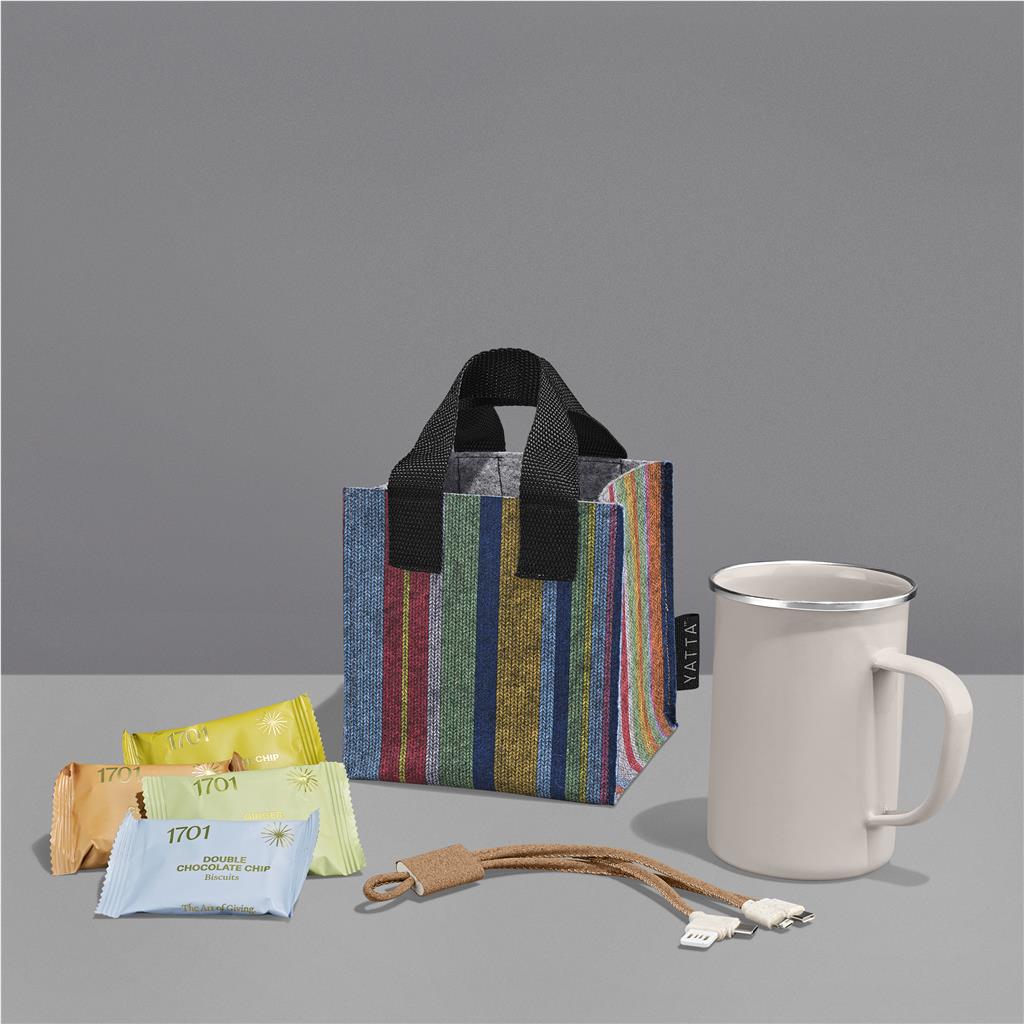 Compact Comfort Hamper