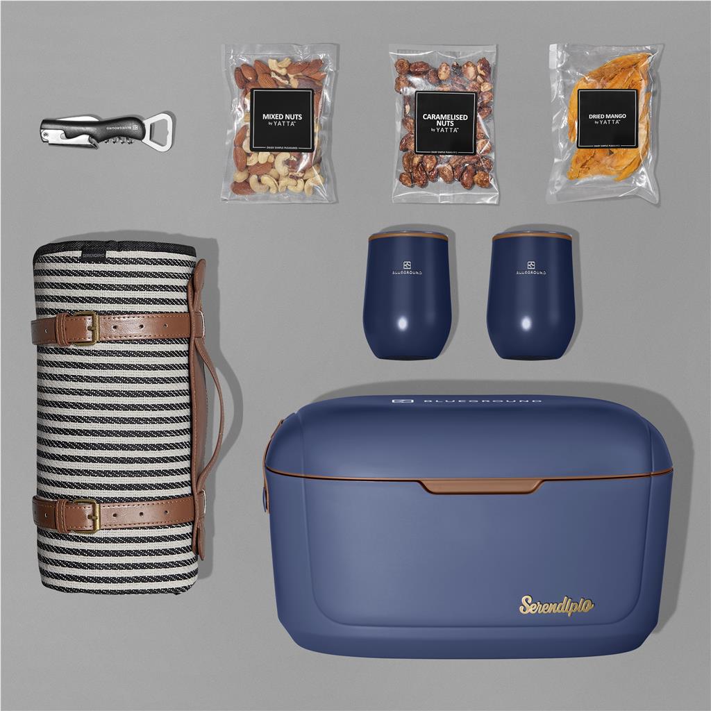 Chic Chill Hamper - Premium Hampers,Outdoor Hampers